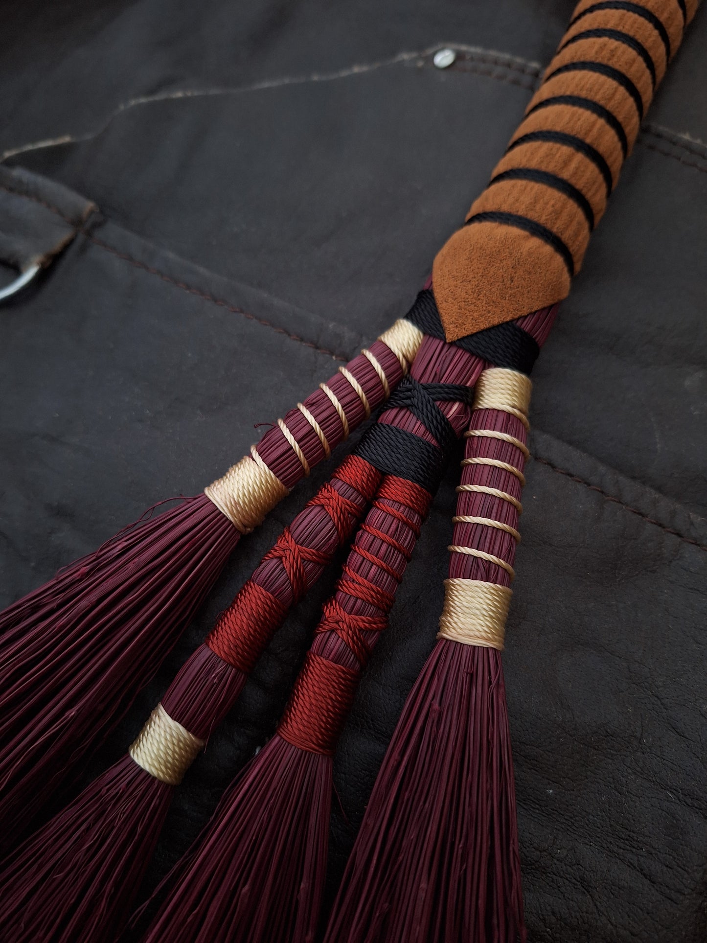 "Arnolde" - Hawk Tail Hand Whisk