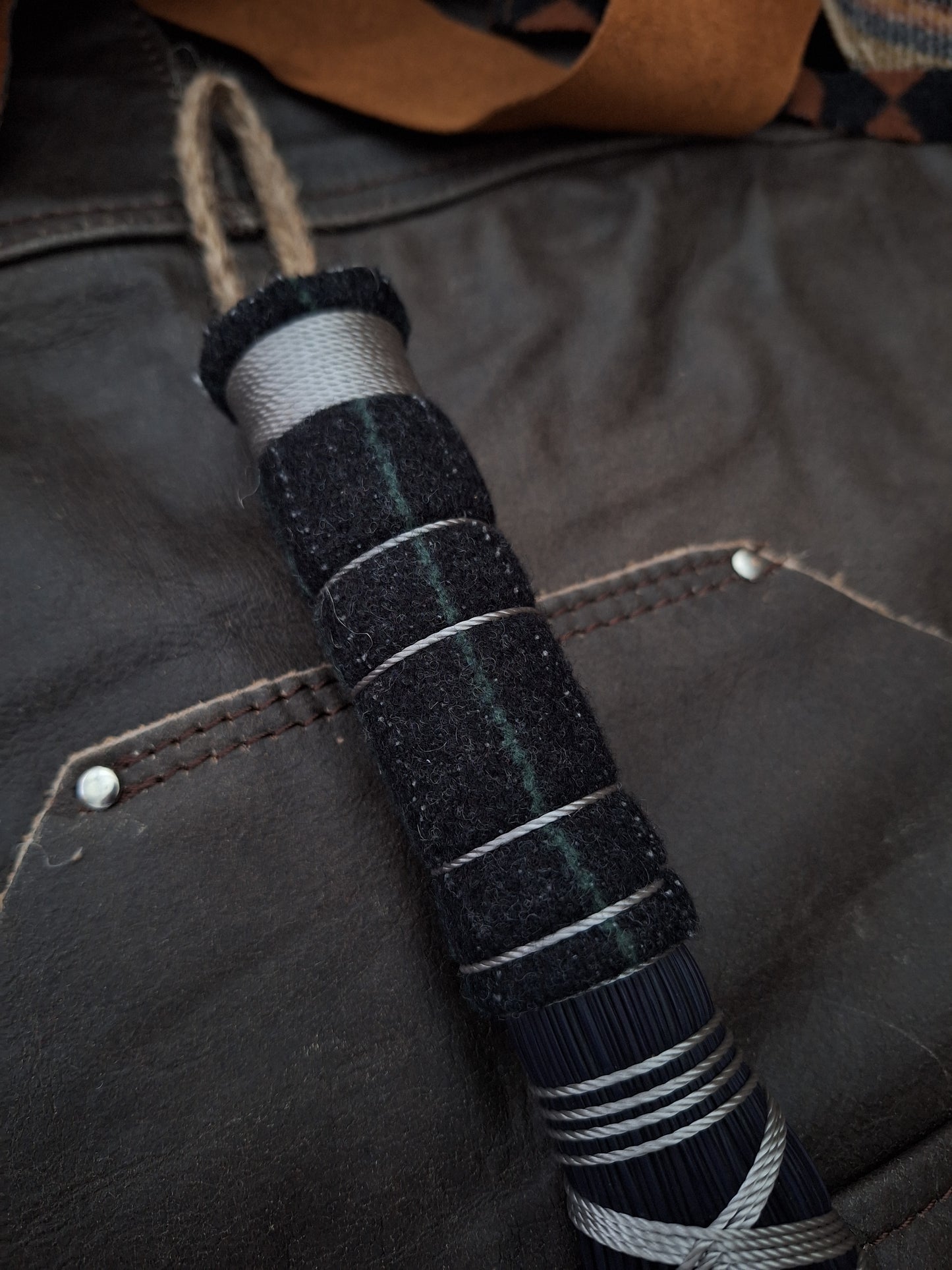 "Victrik" - Hawk Tail Hand Whisk