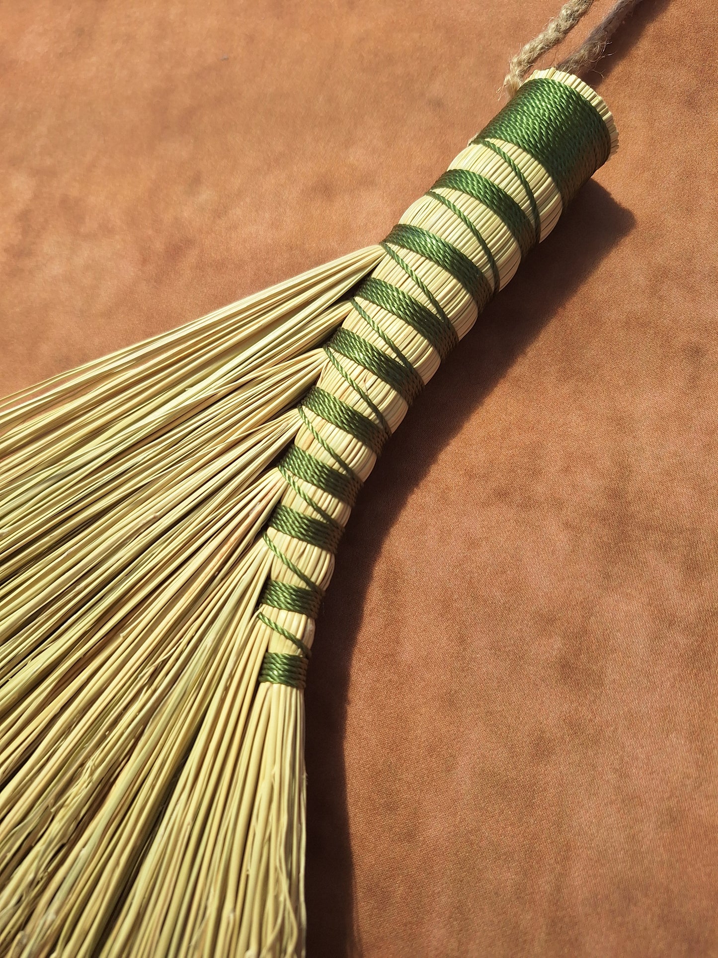 "Callio" - Standard Turkey Wing Hand Whisk